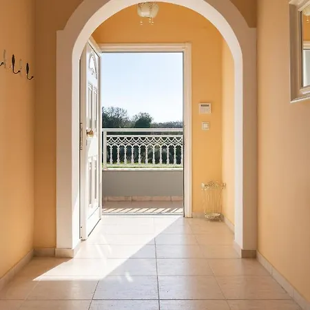 וילה - 1st Floor