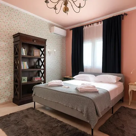 - 1st Floor 빌라